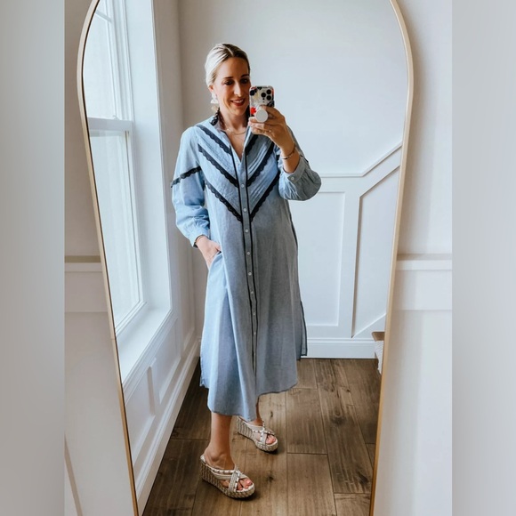 Pomander Place Jolene Chambray Midi Dress - Picture 14 of 14